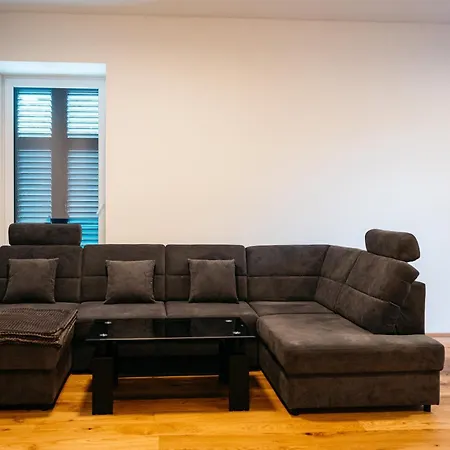Roi Apartamento *
